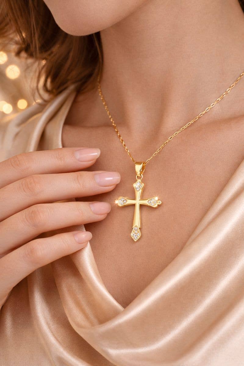 European Style Studded Cross Pendant Necklace Fashion Jewel