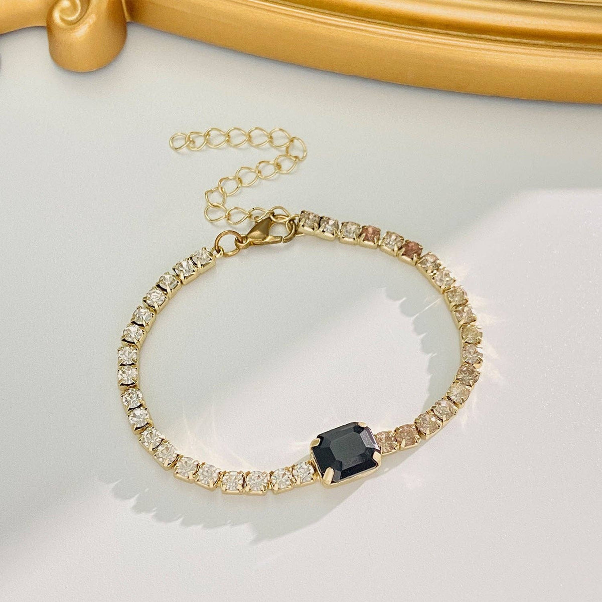 Rose Gold Heart Zirconia Bracelet Stylish Women's Jewelry (Copy)