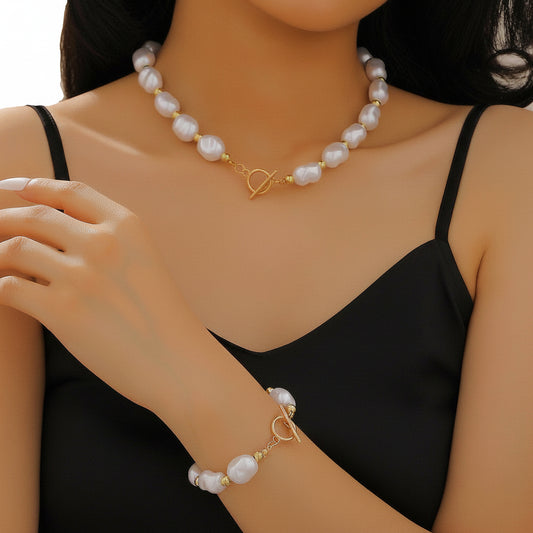 Baroque Pearl Necklace & Bracelet Set
