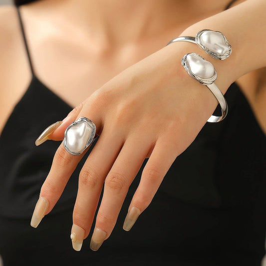 Baroque Shaped Pearl Ring & Bracelet Set