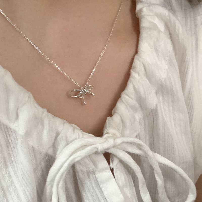 Necklace Bowtie Dainty Minimalistic Cute Silver Charm Women
