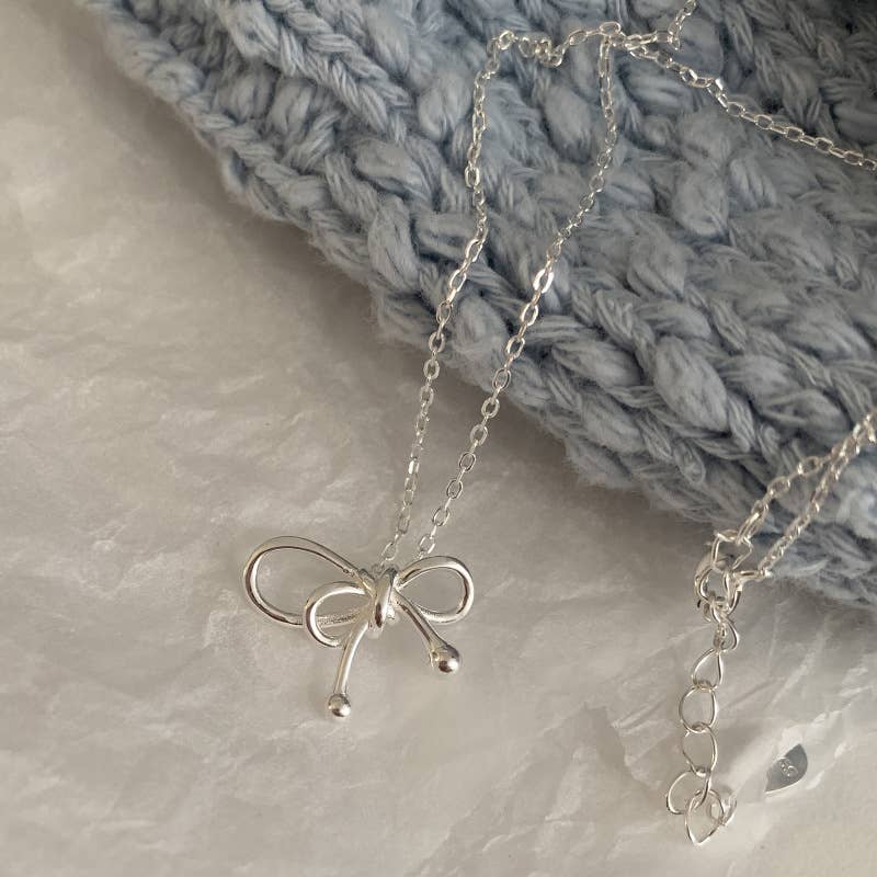 Necklace Bowtie Dainty Minimalistic Cute Silver Charm Women