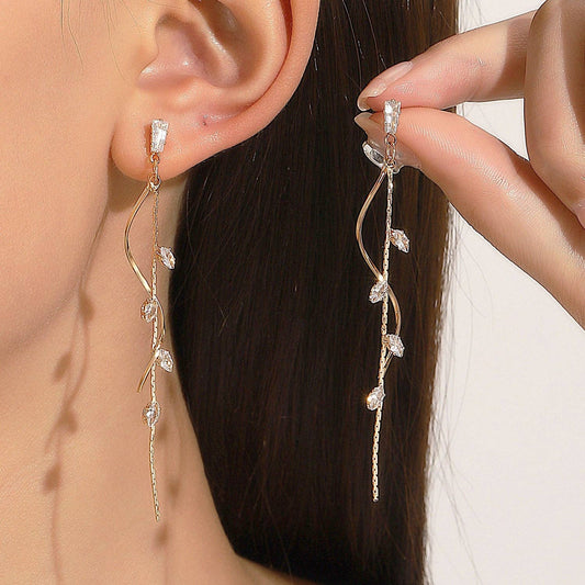 French Luxury Long
Zircon Tassel Earrings