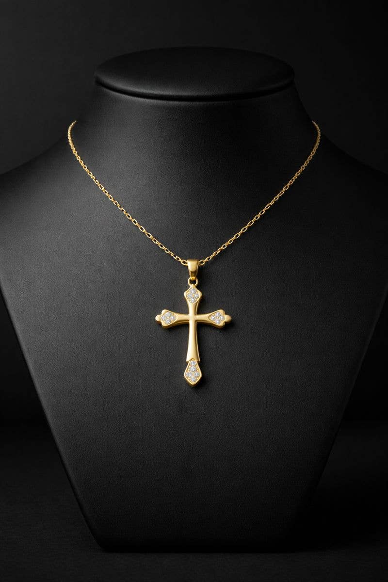 European Style Studded Cross Pendant Necklace Fashion Jewel